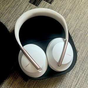 Bose Noise Cancelling Headphones 700 Over Ear Wireless